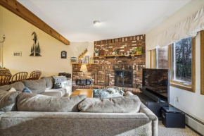 Glazebrook J5 3 Bedroom Townhome with Sauna & Fireplace